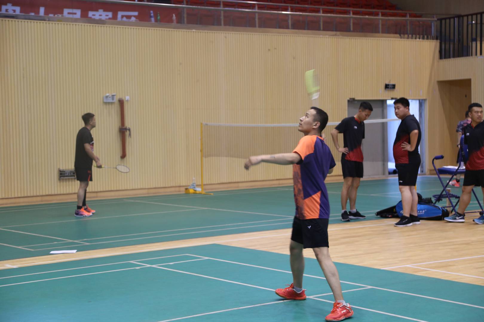 盤山縣干部職工羽毛球賽落幕  展鵬職工取得較好